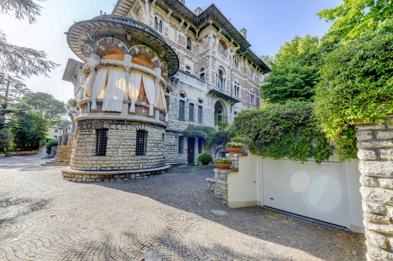 Villa Perlasca via Amba d'Oro